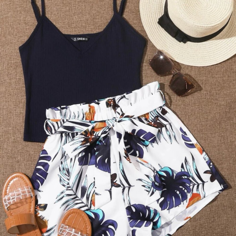 NAVY BLUE CROP TOP AND SHORTS